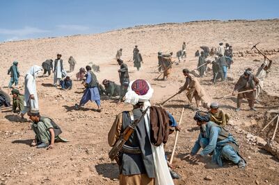 Talibanes realizan la sexta ejecución pública en estadio deportivo de Afganistán; asisten altos mandos