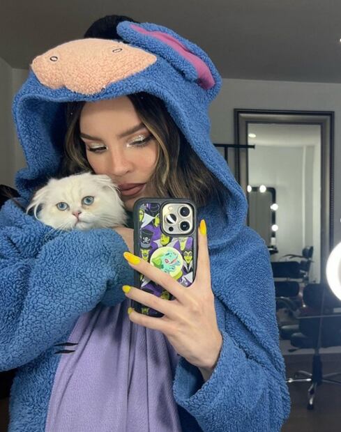 Belinda presenta al nuevo miembro de su familia: Glen