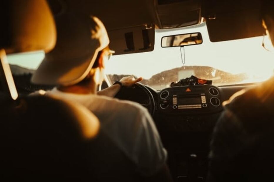 ¿Cómo mantener fresco tu auto sin aire acondicionado?
