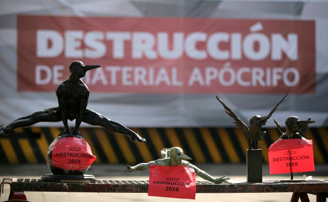 El pasado 16 de junio el NMP destruyó las piezas ante un notario público, representantes legales de la institución y un perito por parte del estudio del artista. FOTO: Ivan Stephens/EL UNIVERSAL.
