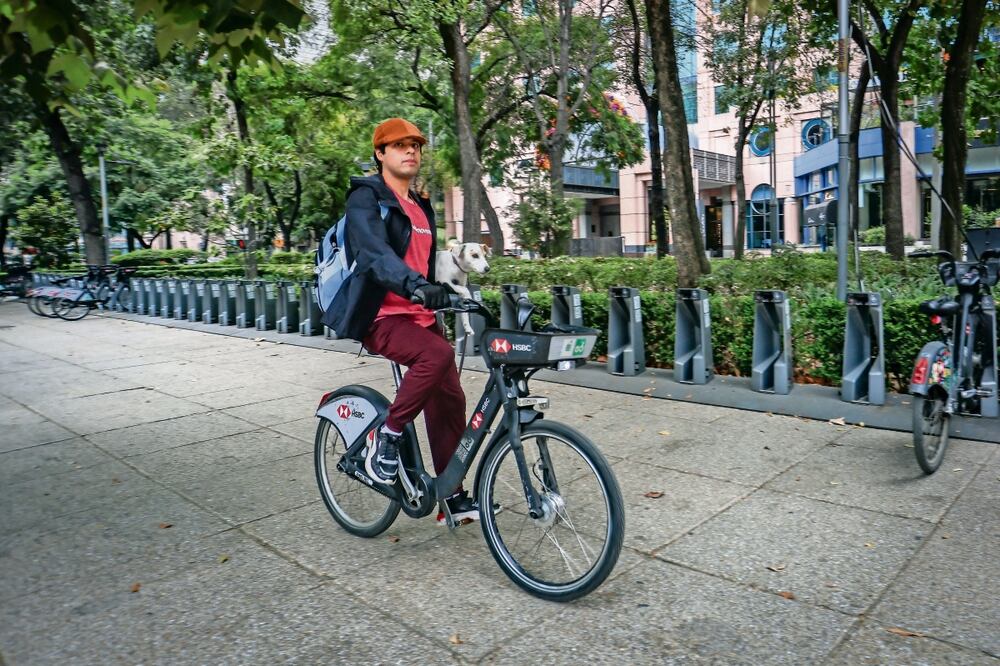 A la fecha se han recaudado más de 2 mil mdp para invertirlos en proyectos de movilidad. Foto: de Luis Camacho. El Universal