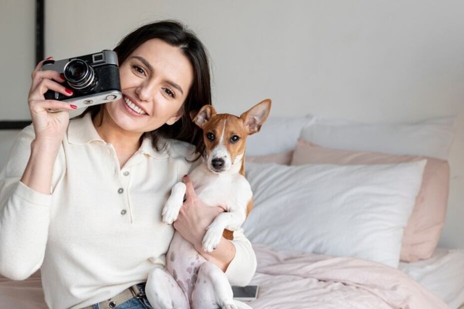 Los perros y la salud femenina. Fuente: Freepik