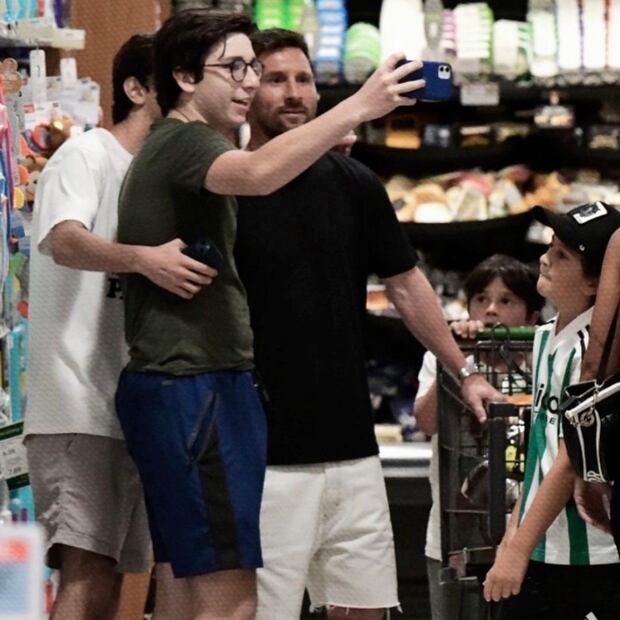 Lionel Messi en el supermercado de Miami