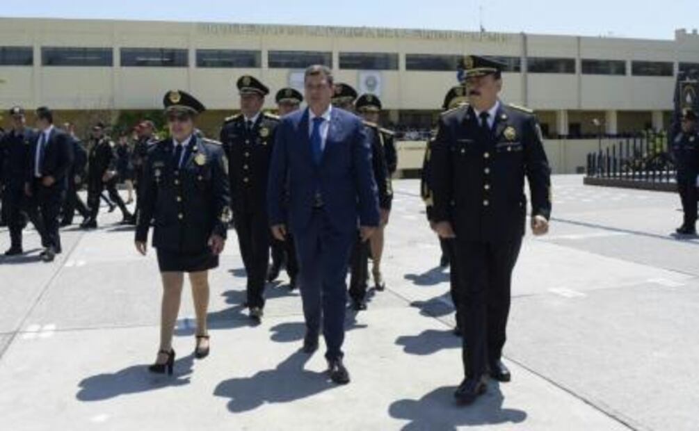 Encabeza José Ramón Amieva primer acto al frente de CDMX
