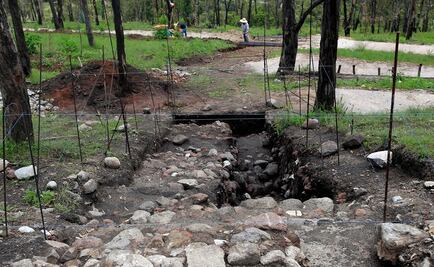 Hallan restos de una pirámide ceremonial en Puebla