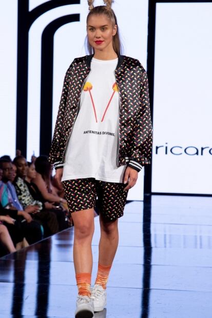 Ricardo Seco se inspira en el Chapulín Colorado y triunfa en NYFW