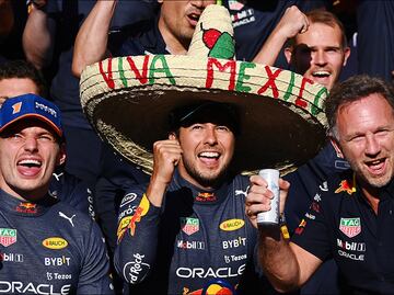 Red Bull celebró el doble podio de Max Verstappen y Checo Pérez en el GP de Bélgica a la mexicana