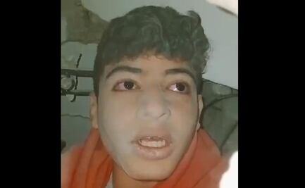 Joven se graba atrapado bajo los escombros en Siria: "no sé si moriré o viviré", dice