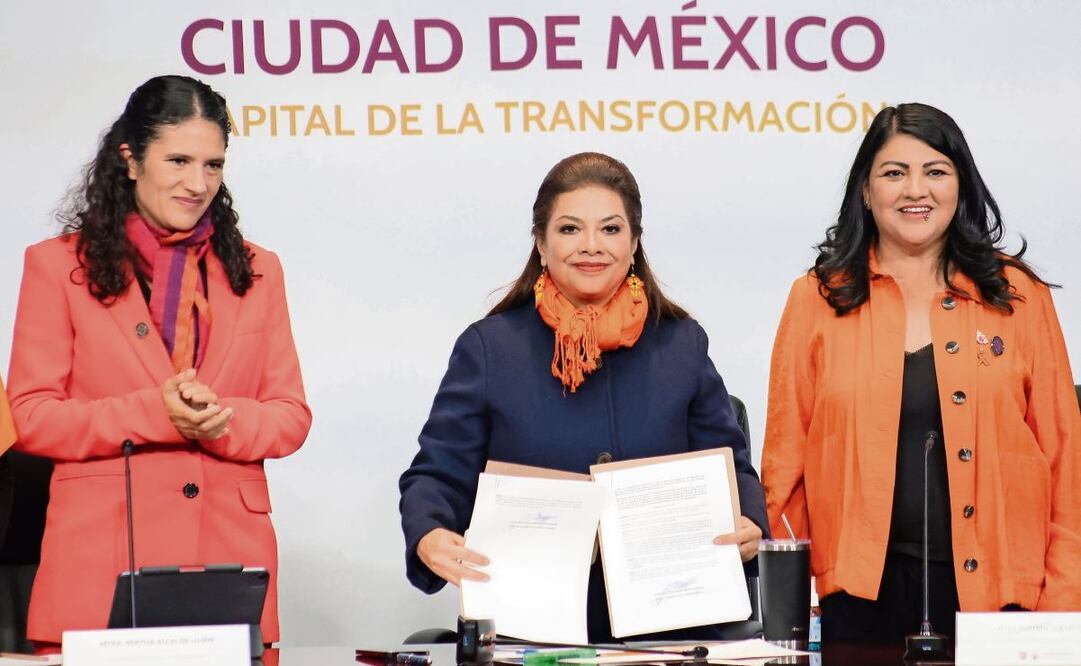 La jefa de Gobierno, Clara Brugada, presentó una serie de iniciativas contra la violencia hacia las mujeres. Foto: Luis Camacho / EL UNIVERSAL