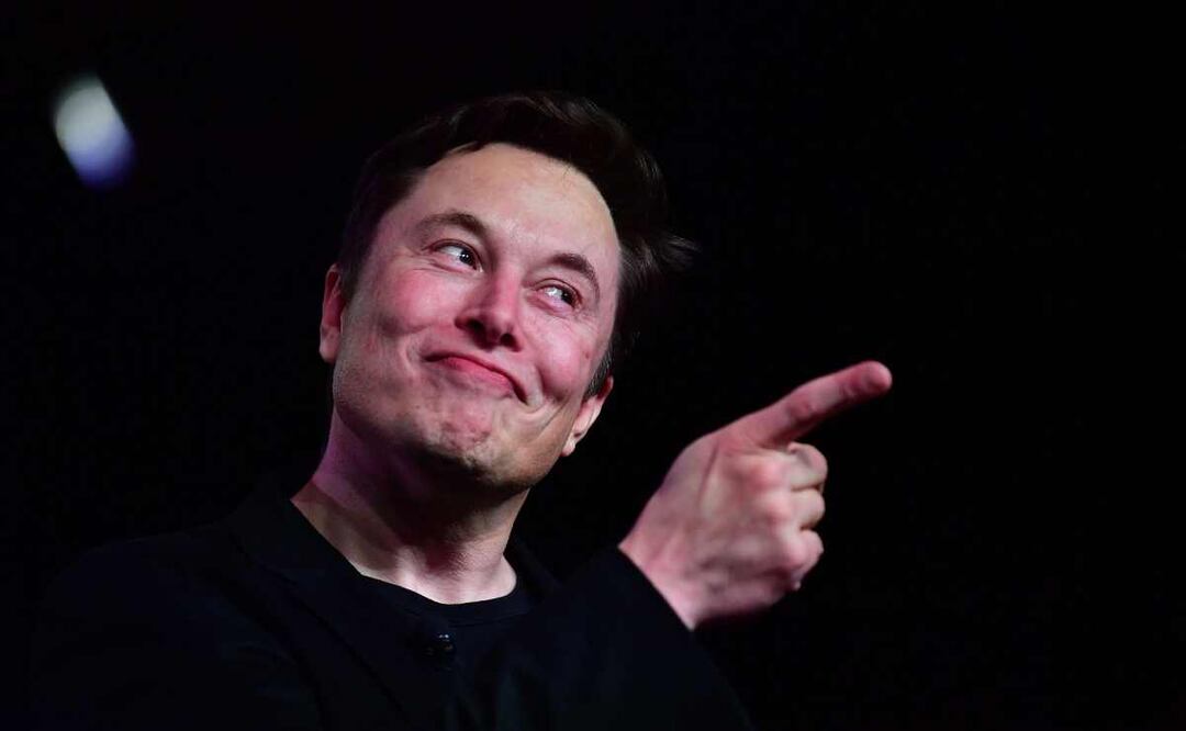 Musk acusa a Apple de retirar su publicidad de Twitter 