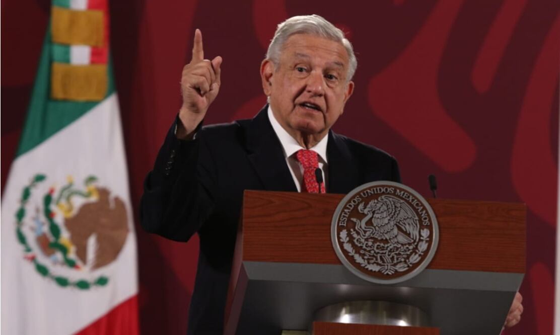 López Obrador aseguró que sólo se comprometió a entregar al gobierno de Estados Unidos una copia de la iniciativa de reforma eléctrica que presentó a la Cámara de Diputados. Foto: Carlos Mejía