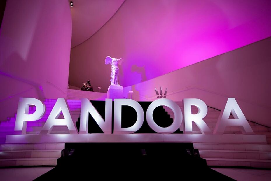 La cena de Pandora se realizó en el Museo Soumaya. Foto: Pandora