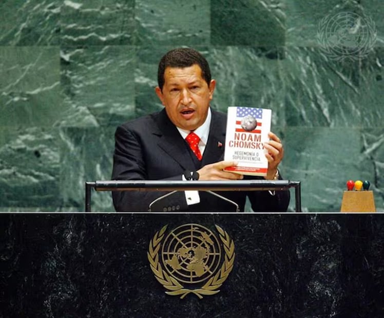 El entonces presidente de Venezuela, Hugo Chávez, durante su mensaje en la ONU, en 2006. FOTO: ONU
