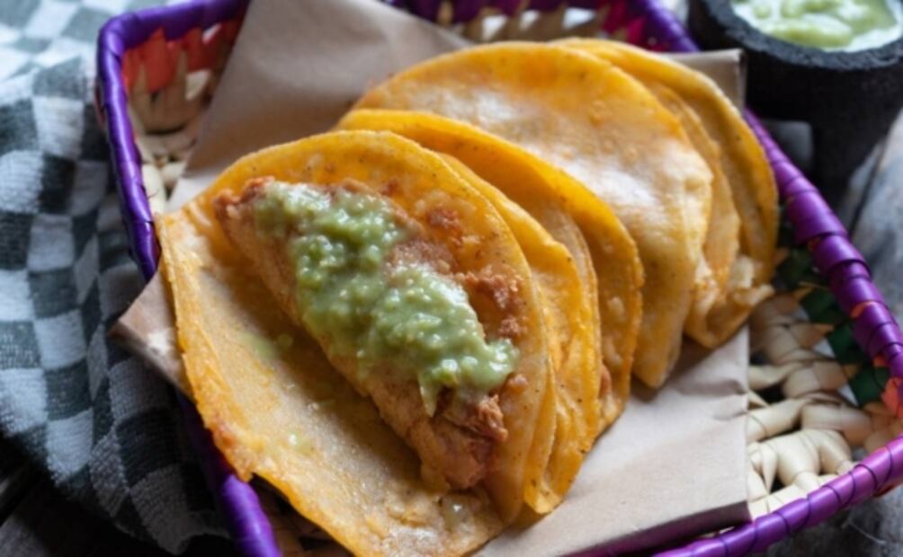 Este es el origen de los tacos de canasta