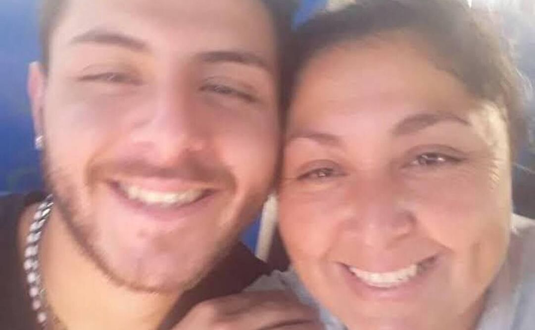 La familia de Molina indicó que el joven comenzó a experimentar síntomas de la enfermedad hace dos meses, pero en los últimos 20 días su salud se vio agravada. Foto: Facebook, Clau Follin