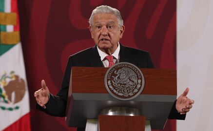 AMLO adelanta que harán propuestas contra las barras en la Liga MX