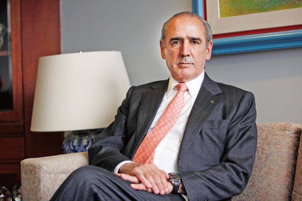 El director de Scotiabank, Enrique Zorrilla, afirmó que el banco ha invertido 300 mdd en México, incluida seguridad informática. (ARCHIVO EL UNIVERSAL)