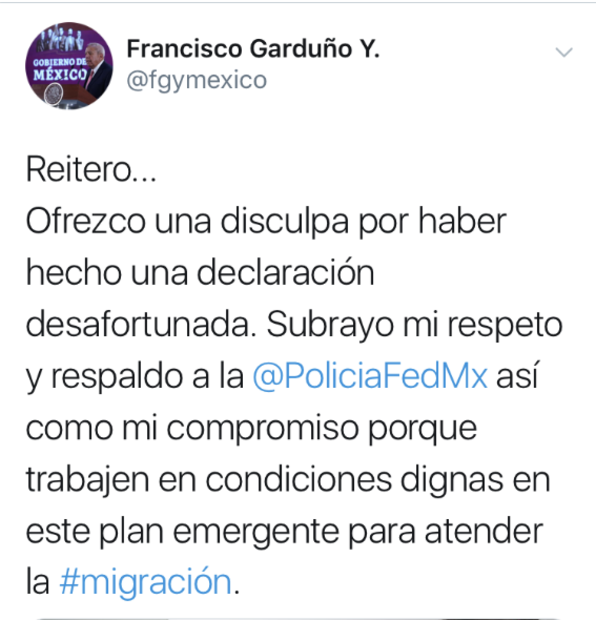 Luego de llamarlos “policías fifís”, titular del INM ofrece disculpa