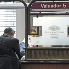 Crece el empeño de automóviles 