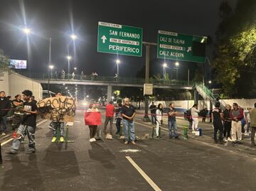 Vecinos de Santa Úrsula Coapa bloquean Viaducto Tlalpan por falta de agua; dicen llevar una semana sin el líquido