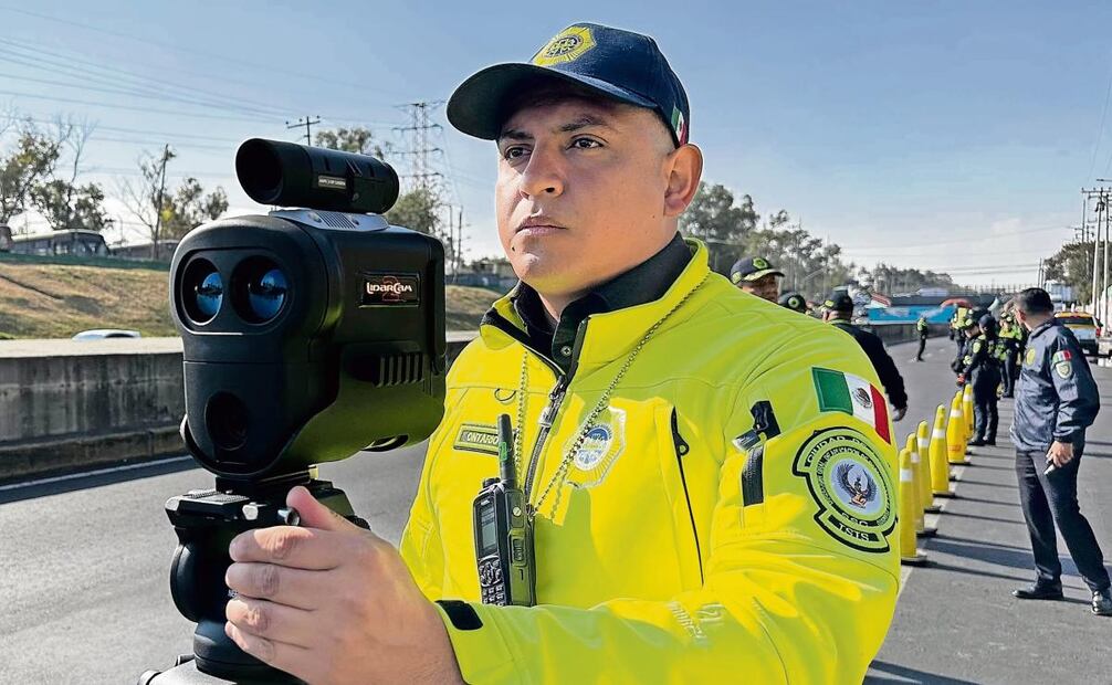 El radar móvil identifica cuál es el vehículo que rebasa la velocidad de circulación permitida, pero no será sancionado por eso, indicaron. (17/03/2025) Foto: Especial