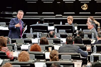 Los ciudadanos deben calificar a su gobierno: PRI