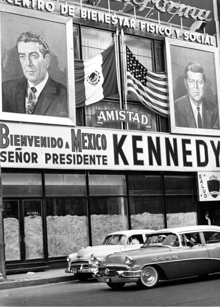 De la emoción por ver a John F. Kennedy en la Ciudad de México, un hombre murió de un infarto