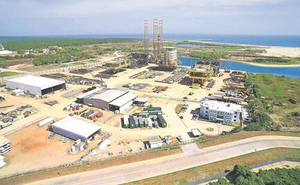 El gobierno analiza expropiar terrenos de tren a refinería