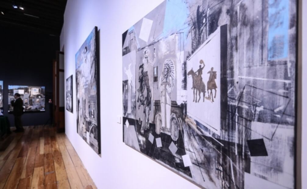 Rodrigo Ayala explora las intimidades prismáticas de las "Megaciudades"