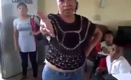 #LadyLibros se vuelve viral en redes sociales