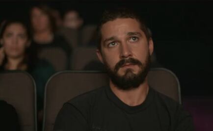 Shia LaBeouf invita a verlo mientras ve sus cintas