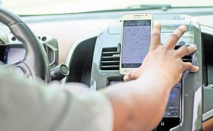 Proponen en Senado regular servicios de Uber y Cabify