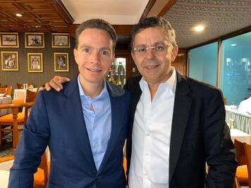 Manuel Velasco y César Yáñez sostienen reunión