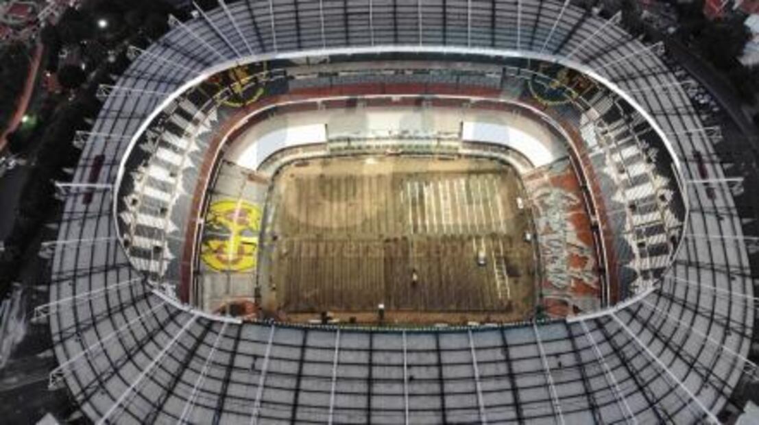 El Azteca luce sin césped a días de la liguilla