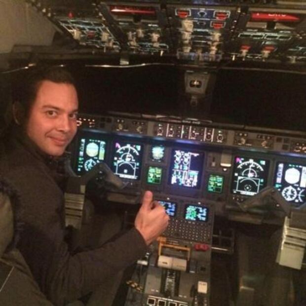 Entérate. ¿Quién es el piloto del avión de Aeroméxico accidentado?