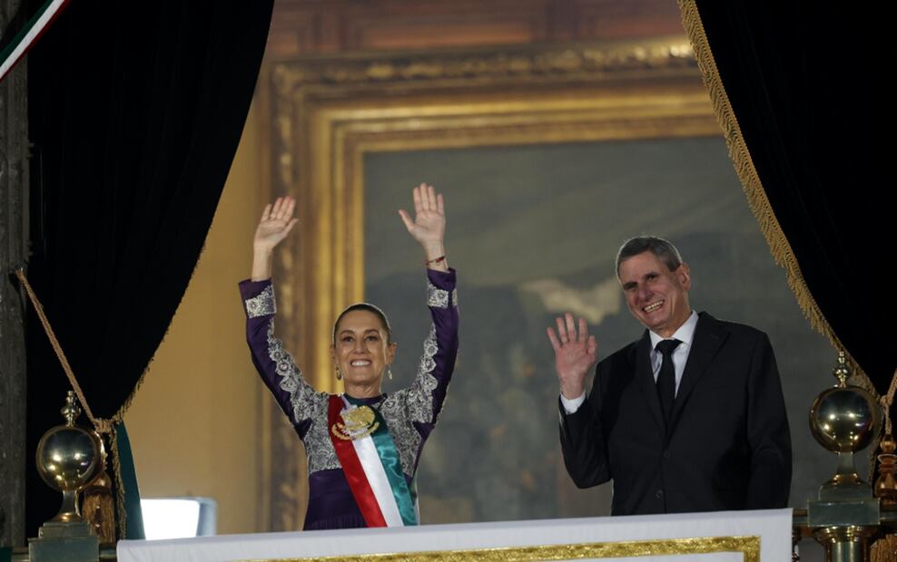 La presidenta de México, Claudia Sheinbaum Pardo, encabezó el Grito de Independencia, el 15 de septiembre de 2025. Foto: Diego Simón Sánchez/EL UNIVERSAL