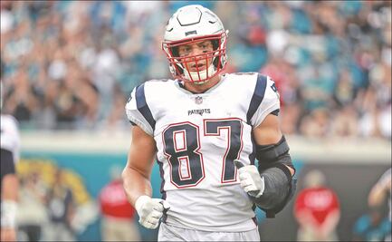Gronkowski sale del retiro y regresa a la NFL, pero con los Buccaneers