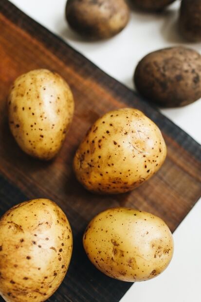Tres errores que puedes evitar al cocinar y cocer papas