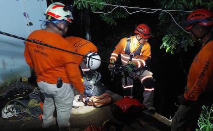 Rescatan a menor de 15 años atrapado en hueco de una cañada en Tuxtla Gutiérrez, Chiapas