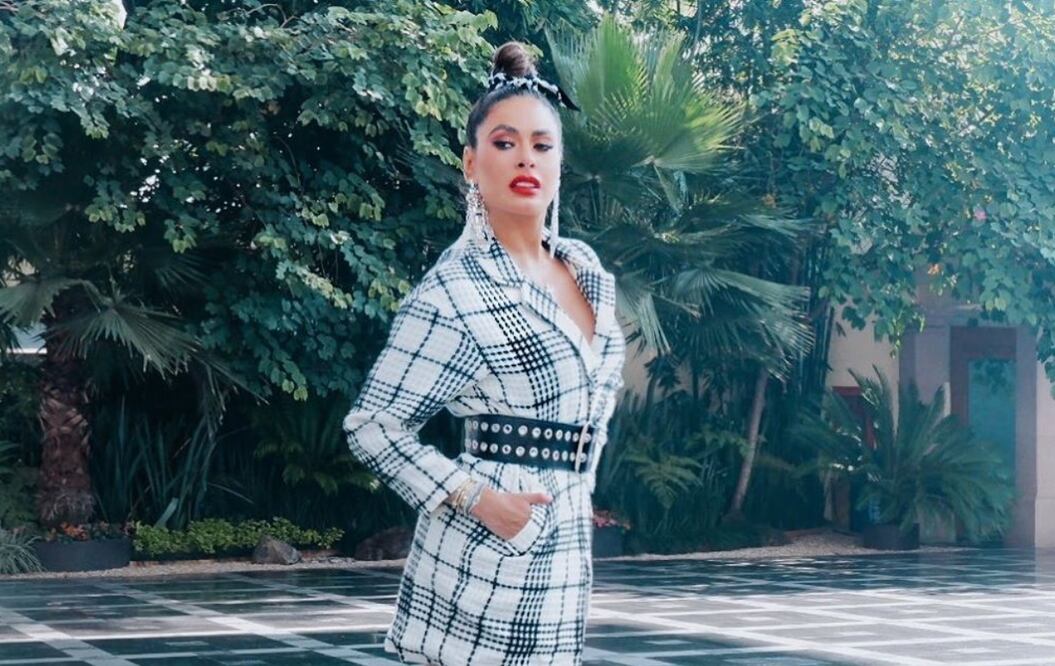 Este no fue un look ganador de la conductora. Foto: Instagram