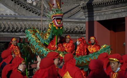 En Asia dan la bienvenida al Año Nuevo Lunar, el año del Dragón