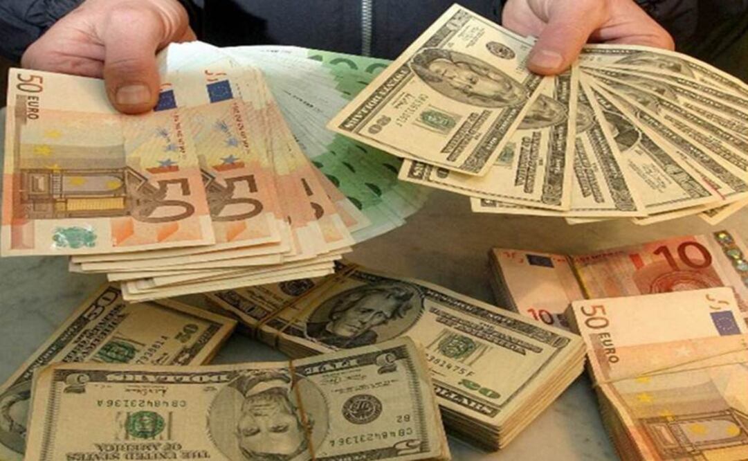 Dólar cierra en $16.95