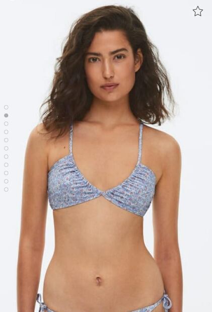 Hija de Biby Gaytán presume sus curvas en mini bikini color aqua