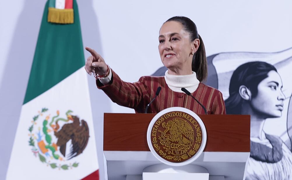 Luego que el gobierno de Nayarit prohibió la interpretación y reproducción de narcocorridos y otros géneros musicales que hagan apología del delito, Sheinbaum Pardo señaló que no está de acuerdo con la prohibición y afirmó que es más importante la concientización, la educación o resignificar este género musical. Foto: Fernanda Rojas/EL UNIVERSAL