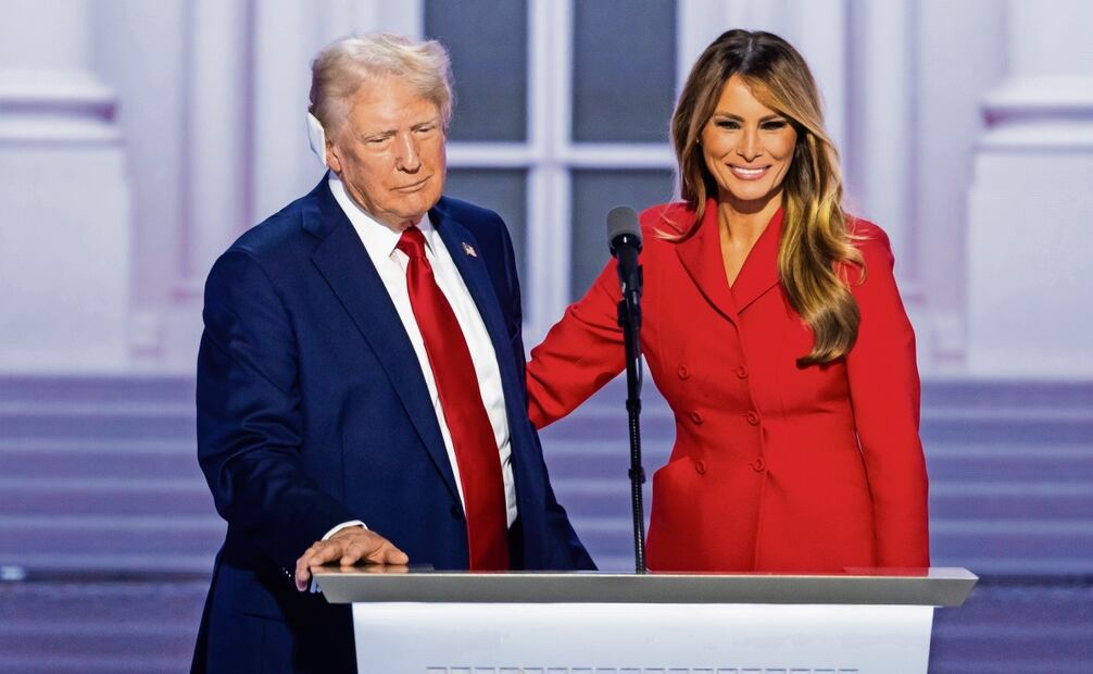 La ex primera dama también indaga en la primera vez que vio a Donald Trump, una noche durante la Semana de la Moda de Nueva York en la que sintió con él "una chispa innegable". Foto: EFE