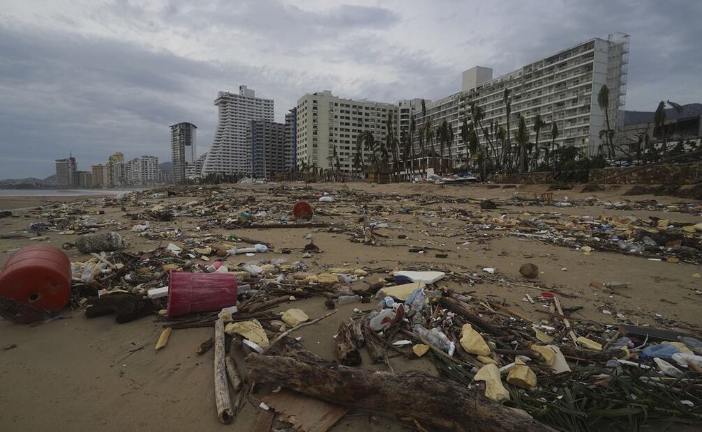 Hasta ahora, “Otis” ha cobrado la vida de 27 personas fallecidas y cuatro más desparecidas. Foto: AP