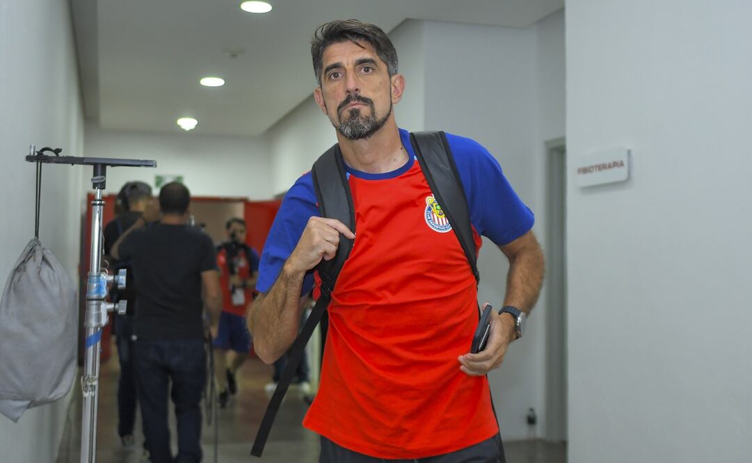 Veljko Paunovic manda mensaje donde "revela" si se va o se queda como técnico de Chivas