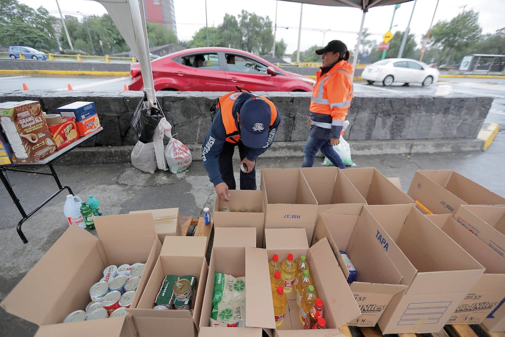 Consulta los productos que recibirán los centros de acopio. Foto: Alejandro Acosta / EL UNIVERSAL