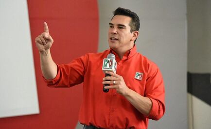 Gobernador de Campeche con licencia habla sobre renuncia de Narro al PRI