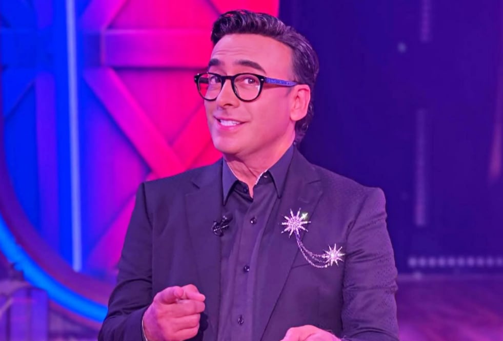 Adal Ramones, conductor principal de "La Granja VIP".
Foto: Instagram, vía @lagranjavipmx